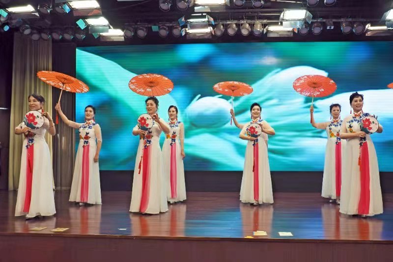 4-9模特.jpg